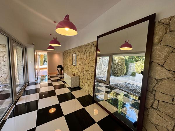 Maison 6 pièces d'exception 268 m2 , Bordeaux Maison 6 pièces d'exception 268 m2 , Bordeaux