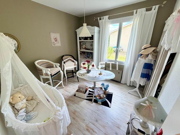 Maison 7 pièces 140m² plain-pied avec garage