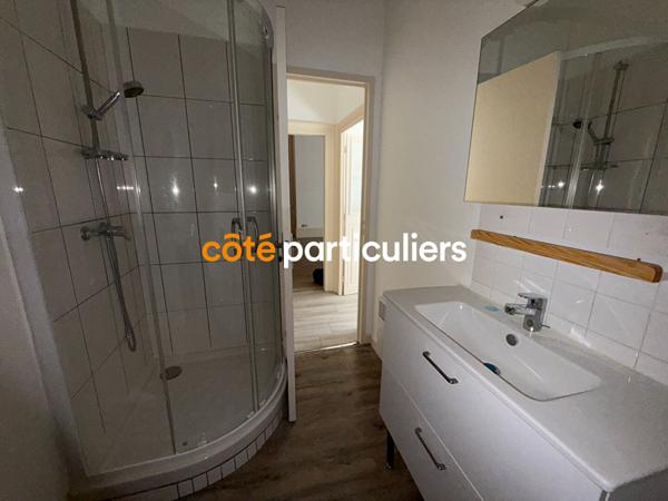 Vente Immeuble250 m² - 10 Pièces - SAINT AMAND MONTROND (18200)