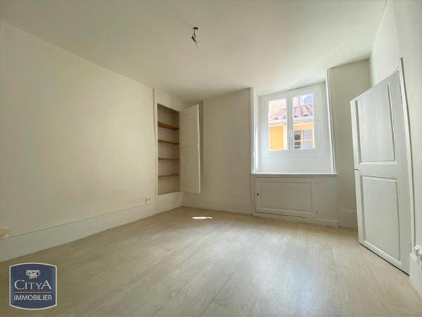 Location appartement Mâcon (71000) 1 pièce 35.75m²