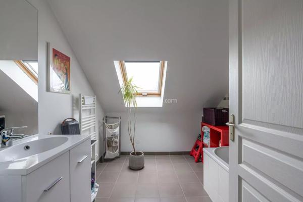 Vente Appartement 5 pièces 102 m2 à Thorigny-sur-Marne