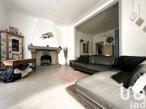 Maison de ville 9 pièces de 200 m² à Saint-Brieuc (22000)