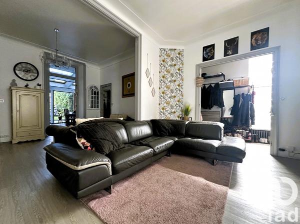 Maison de ville 9 pièces de 200 m² à Saint-Brieuc (22000)