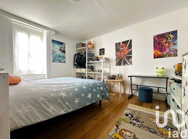 Maison de ville 9 pièces de 200 m² à Saint-Brieuc (22000)