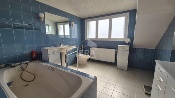 Maison Brie Comte Robert 6 pièce(s) 125 m2