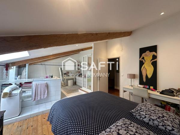 Duplex d'exception-182 m2-Centre ville proche gare