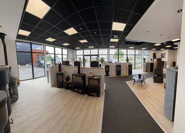 A LOUER : local commercial 450 m2 - Saint HERBLAIN