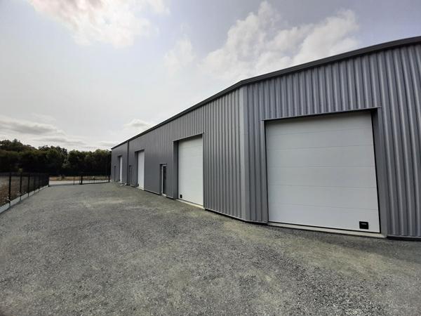 À LOUER - Local d'activité de 120 m² NEUF - Ouest de Nantes