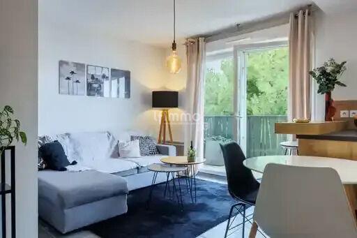 Marseille 8ème / Appartement / Terrasse / Box Garage