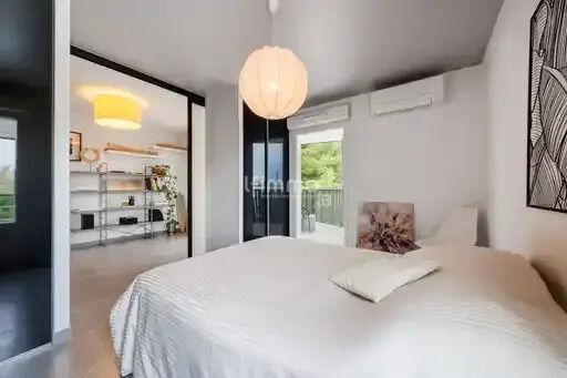 Marseille 8ème / Appartement / Terrasse / Box Garage