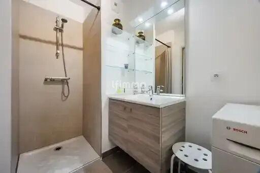 Marseille 8ème / Appartement / Terrasse / Box Garage