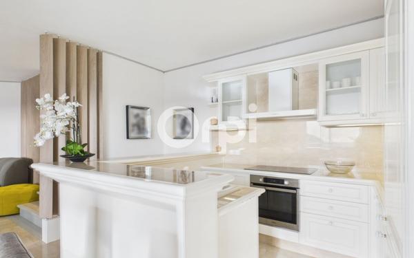 Maison à vendre    4 pièces • 118,04 m2 Mandelieu-la-Napoule