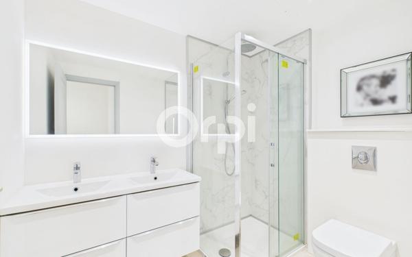 Maison à vendre    4 pièces • 118,04 m2 Mandelieu-la-Napoule