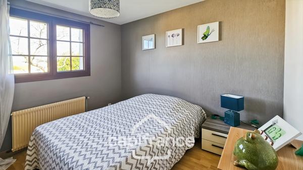 A Vendre Maison de plain-pied – 105 m² environ – Jardin et terrasses – Sans travaux