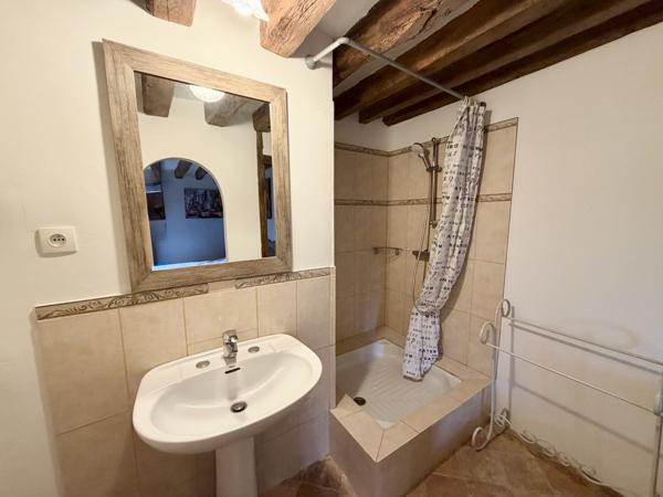 Vente                                                      Maison
                        
                     8 pièces                      280 m2                     à La Ferté-sous-Jouarre