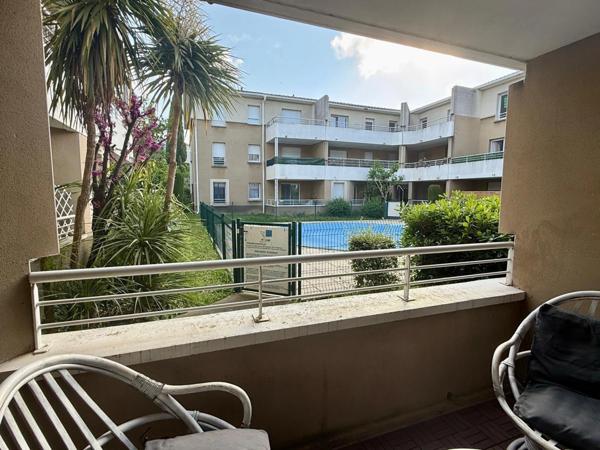 Appartement à vendre 2 pièces CARCASSONNE (11) 46m2 avec balcon place parking résidence piscine