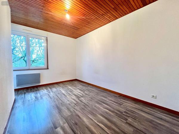 Maison à vendre à Gennes dans le Doubs (25660), ref : 25006-87-2025