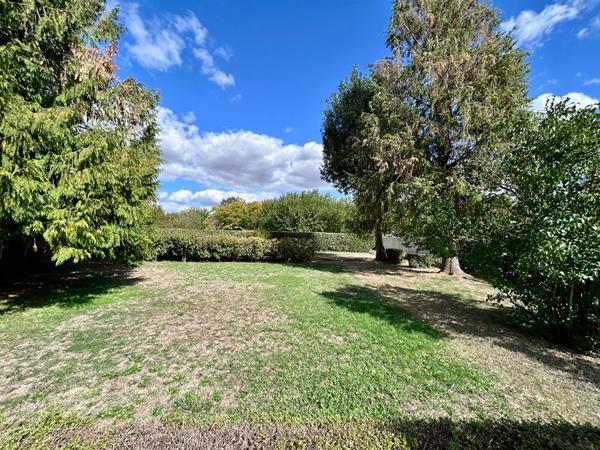 Maison Azay Le Brule 4 pièce(s) 94.30 m2, Azay le brule 79400