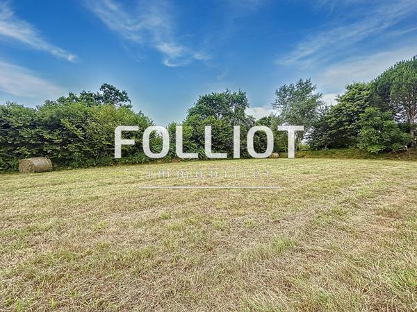 Terrain constructible à Hambye 1000m²