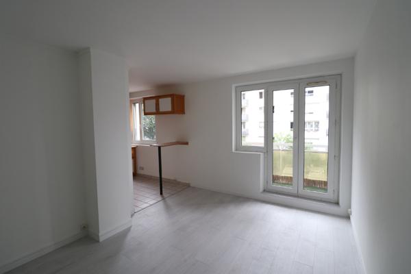 3 PIECES NANTERRE UNIVERSITE