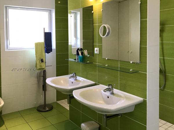 Maison Fougeres 5 pièce(s) 170 m2