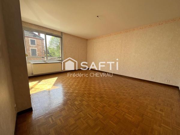 Au coeur de Charnay les mâcon, Appartement, 69m², 2 chambres,loggia,cave,garage,place de parking réservée