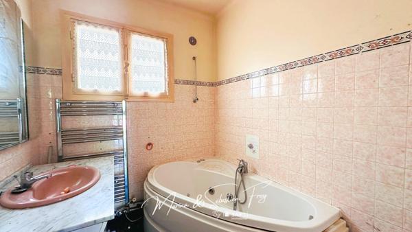 Maison traditionnelle sur plus d’un hectare à 5 min de la mer