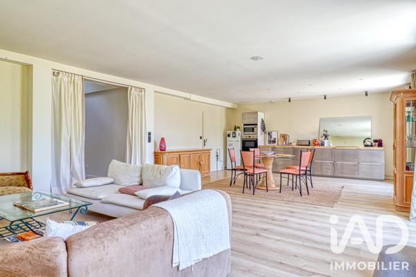 Maison à vendre 8 pièces 200,4 m² Groslay