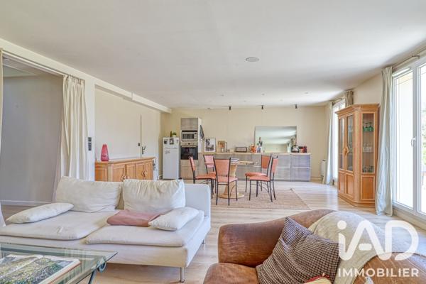 Maison à vendre 8 pièces 200,4 m² Groslay