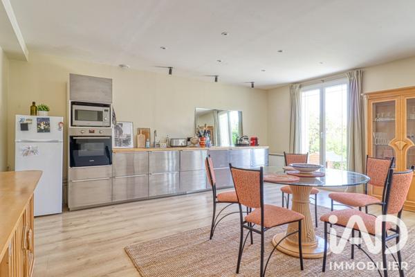 Maison à vendre 8 pièces 200,4 m² Groslay