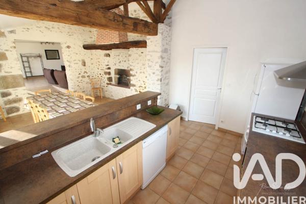 Maison à vendre 7 pièces 178 m² Le Poiré-sur-Vie