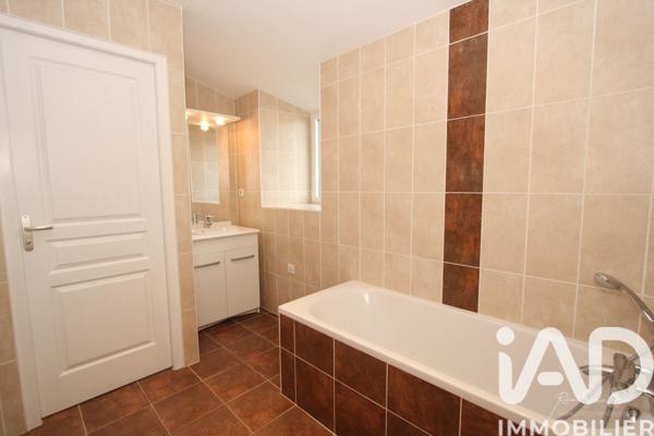 Maison à vendre 7 pièces 178 m² Le Poiré-sur-Vie