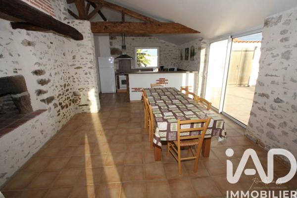 Maison à vendre 7 pièces 178 m² Le Poiré-sur-Vie