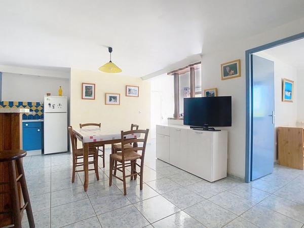 Villa vue panoramique avec studio et piscine