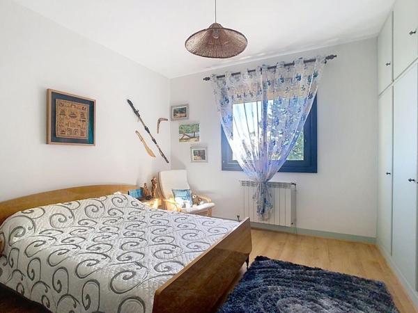 Villa vue panoramique avec studio et piscine