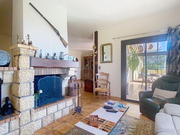 Villa vue panoramique avec studio et piscine