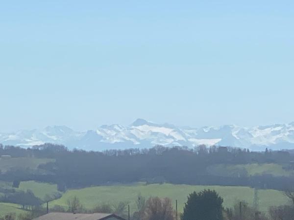 Villa vue panoramique avec studio et piscine