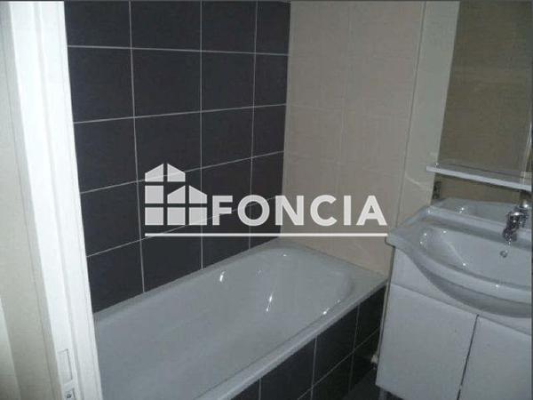 Location Studio 17.75 m² - 15 RUE COLONEL DUMONT Grenoble 38000