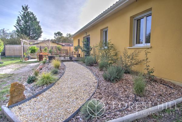 Salles (33770) Maison 3 chambres sur terrain de 1700 m²