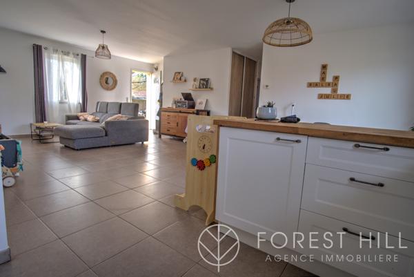 Salles (33770) Maison 3 chambres sur terrain de 1700 m²