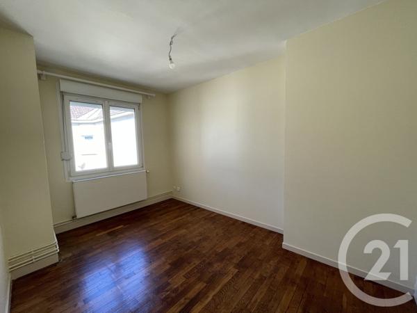 Immeuble à vendre  350 m2 GUISE - 02