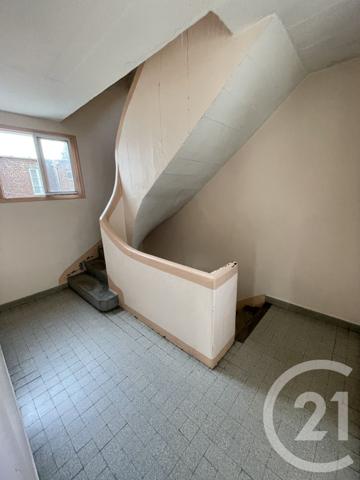 Immeuble à vendre  350 m2 GUISE - 02