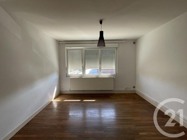 Immeuble à vendre  350 m2 GUISE - 02