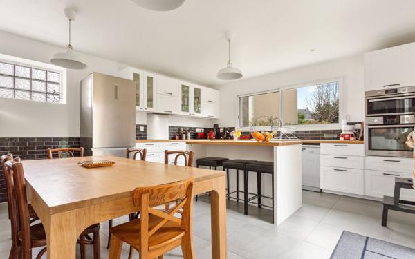 Maison à vendre    6 pièces • 111 m2 Antony