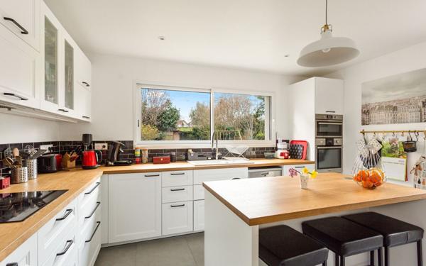 Maison à vendre    6 pièces • 111 m2 Antony