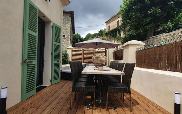 Maison à vendre    9 pièces • 203 m2 Santo-Pietro-di-Tenda