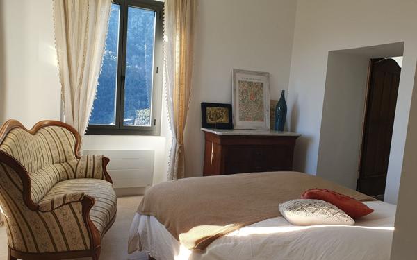 Maison à vendre    9 pièces • 203 m2 Santo-Pietro-di-Tenda