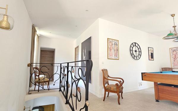 Maison à vendre    9 pièces • 203 m2 Santo-Pietro-di-Tenda