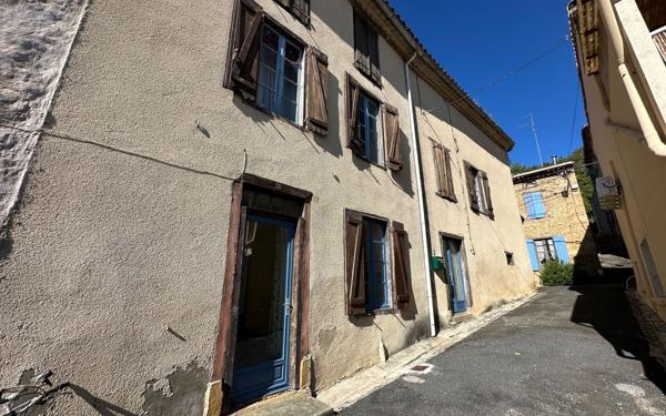 Maison à vendre    3 pièces •  Rouvenac