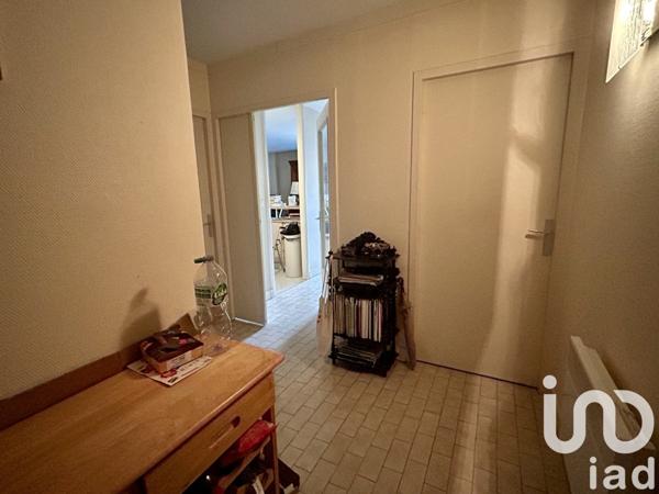 Appartement 2 pièces de 57 m² à Chantilly (60500)